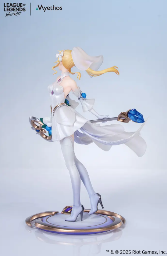 Gift+ League of Legends: Wild Rift Crystal Rose Lux 1/8 Scale Figure