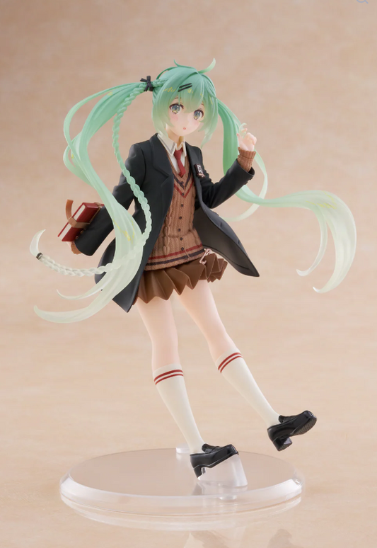 Vocaloid Hatsune Miku (Fashion Preppy Ver.) Figure