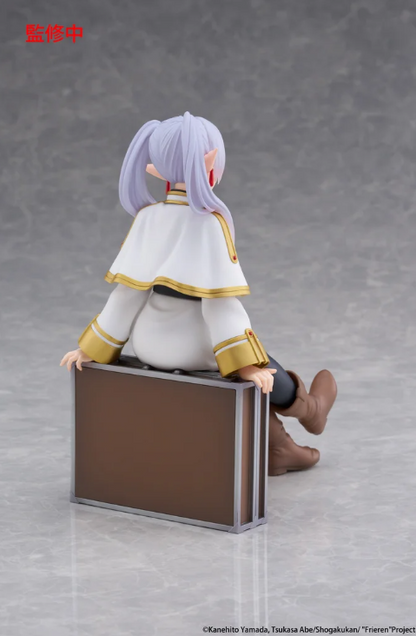 Desktop Cute Figure Frieren: Beyond Journey's End Frieren: Trunk Case Ver.