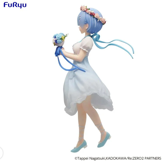 Trio-Try-iT Figure -Rem Bridesmaid-
