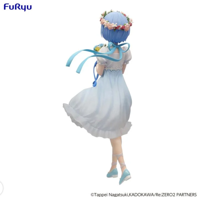 Trio-Try-iT Figure -Rem Bridesmaid-