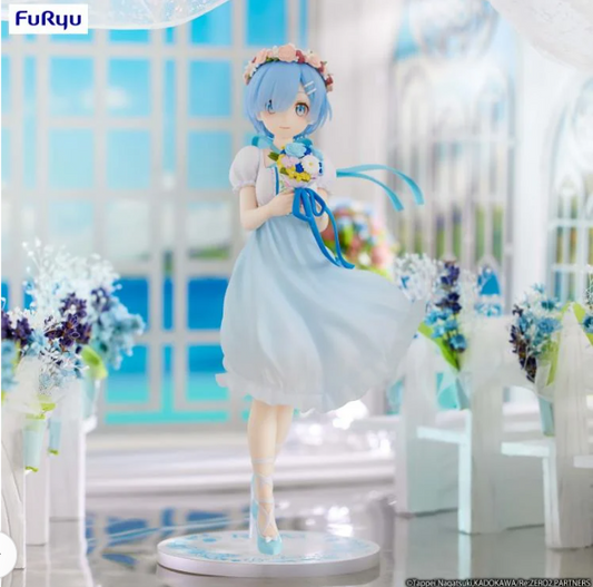 Trio-Try-iT Figure -Rem Bridesmaid-