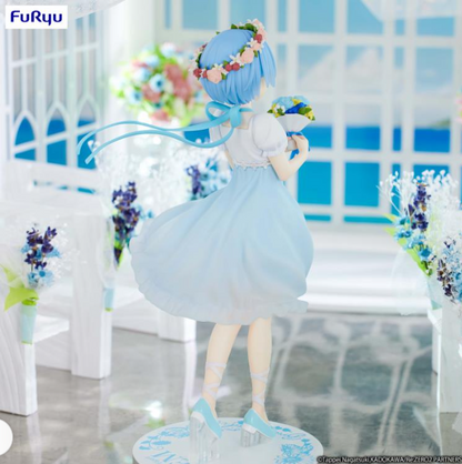 Trio-Try-iT Figure -Rem Bridesmaid-