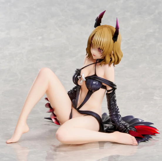 To Love-Ru Darkness Risa Momioka: Darkness Ver. 1/6 Scale Figure