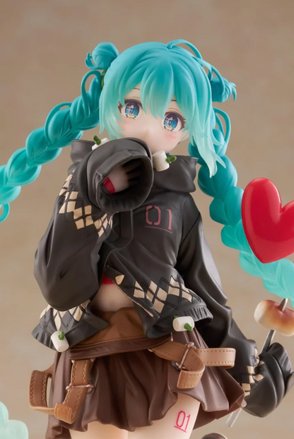 Hatsune Miku Fashion Outdoor Ver. Non-Scale Figure